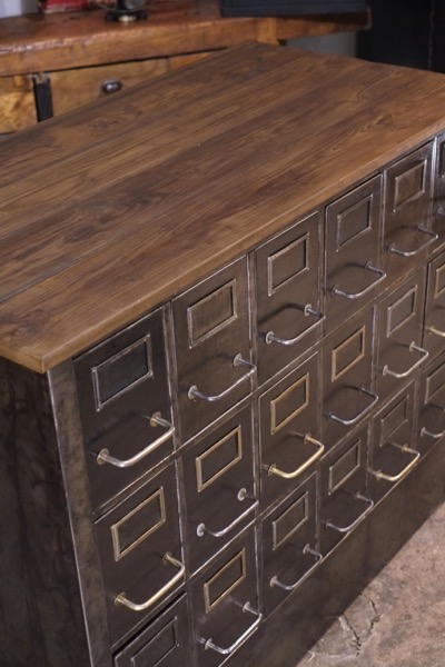 meuble de metier industriel a tiroir en metal